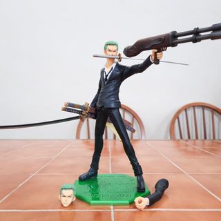 ONEPIECE Future Island Egghead Zoro B Statue, Toys & Collectibles ...