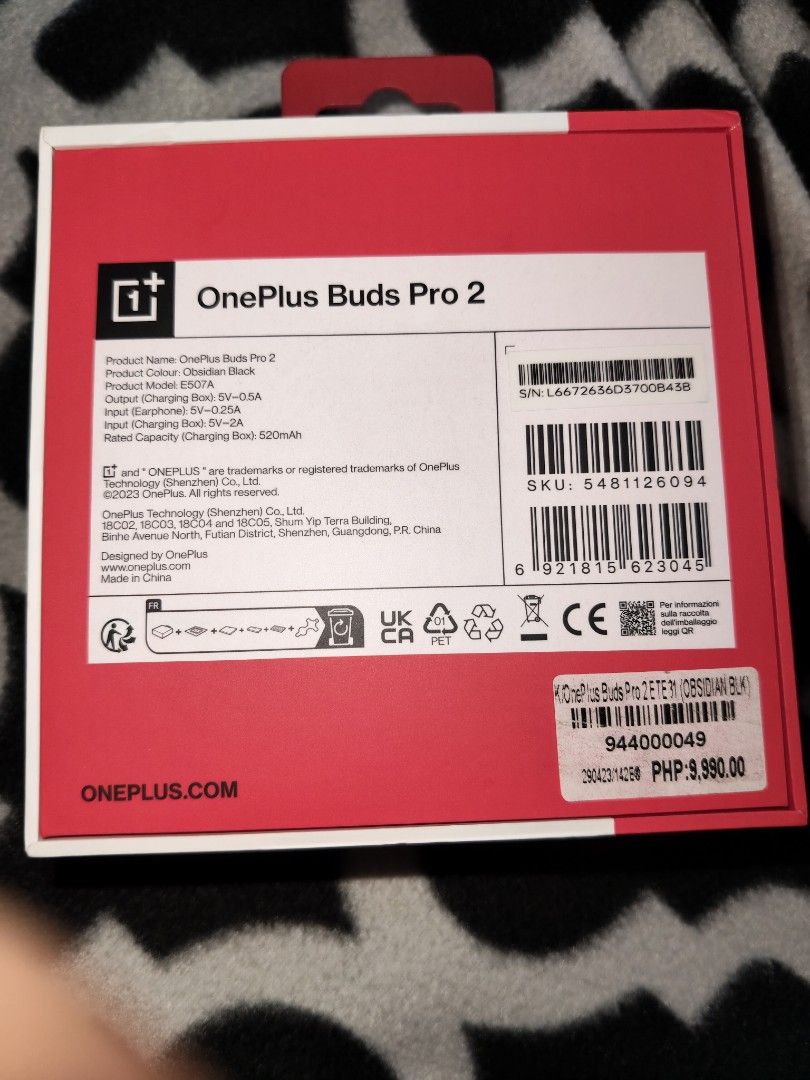 One Plus Buds Pro 2 (Category: Earphones) located in Manila. Submitted by russafterdark_ (Listing ID 1469763031, Image 3). Description: Selling my Brand New ONE PLUS BUDS PRO 2!! Binuksan ko lang para i-check and tignan kung gumagana. Audio & Drivers ◦ Driver System: MelodyBoost™ Dual Drivers (11mm woofer + 6mm planar tweeter) co-created with Dynaudio. ◦ Audio Codecs: LHDC 4.0/5.0, AAC, SBC. ◦ Sound Features: Spatial Audio with Google and Dolby H