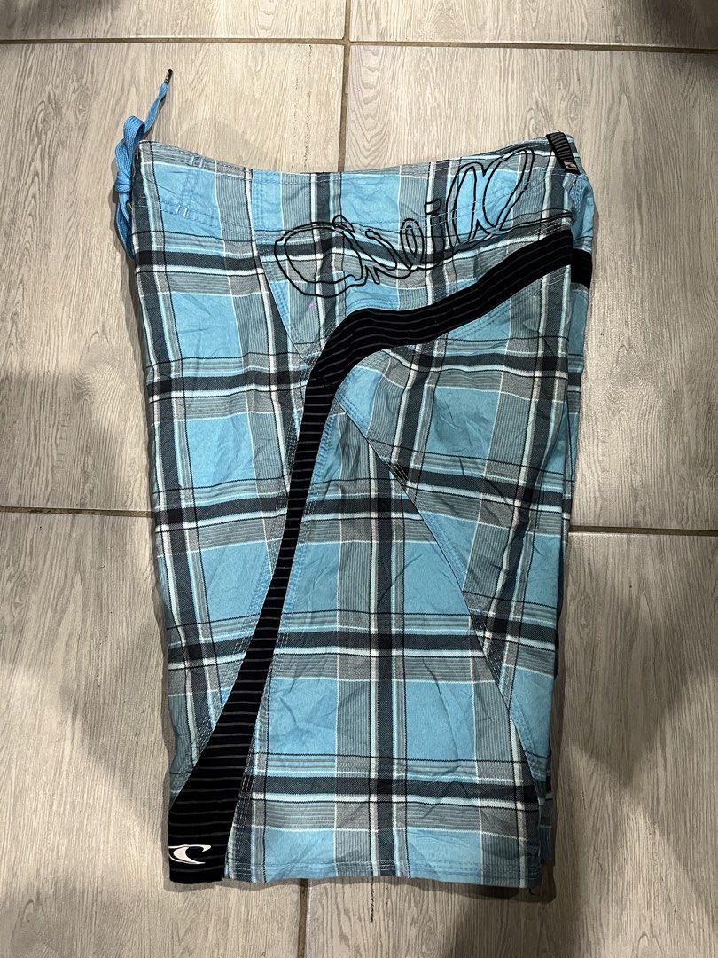 Oneil Board Short / Sky Blue / Size 28 (Category: Swim Trunks & Board Shorts) located in Camalaniugan. Submitted by anarchymonopoly052128 (Listing ID 1469930392, Image 1). Description: Dimes: Waistline : 28 Length: 19.5 Inches Thigh: 13 Inches Leg Hole/Hem: 10 Inches .