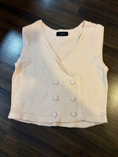 (Category: ) located in . Submitted by trendyclothesco (Listing ID 1469840945, Image 1). Description: .