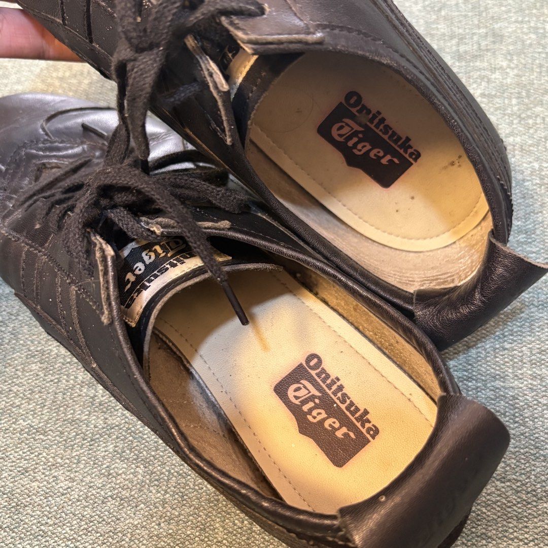 Onitsuka Tiger Limber (Category: Sneakers & Footwear) located in Butuan. Submitted by ragscurations (Listing ID 1469887029, Image 3). Description: Good condition No major flaws Sign of use Size 39.
