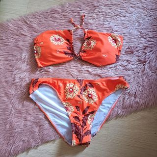 (Category: ) located in . Submitted by Miss_Chuch0521 (Listing ID 1469807781, Image 1). Description: .