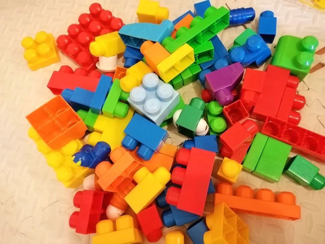 Original Megabloks (Category: Lego & Building Sets) located in Pasay City. Submitted by littlecornershelf (Listing ID 1469883012, Image 3). Description: Preloved in very good condition Original Megabloks, large blocks for toddlers Location: Cebu City.