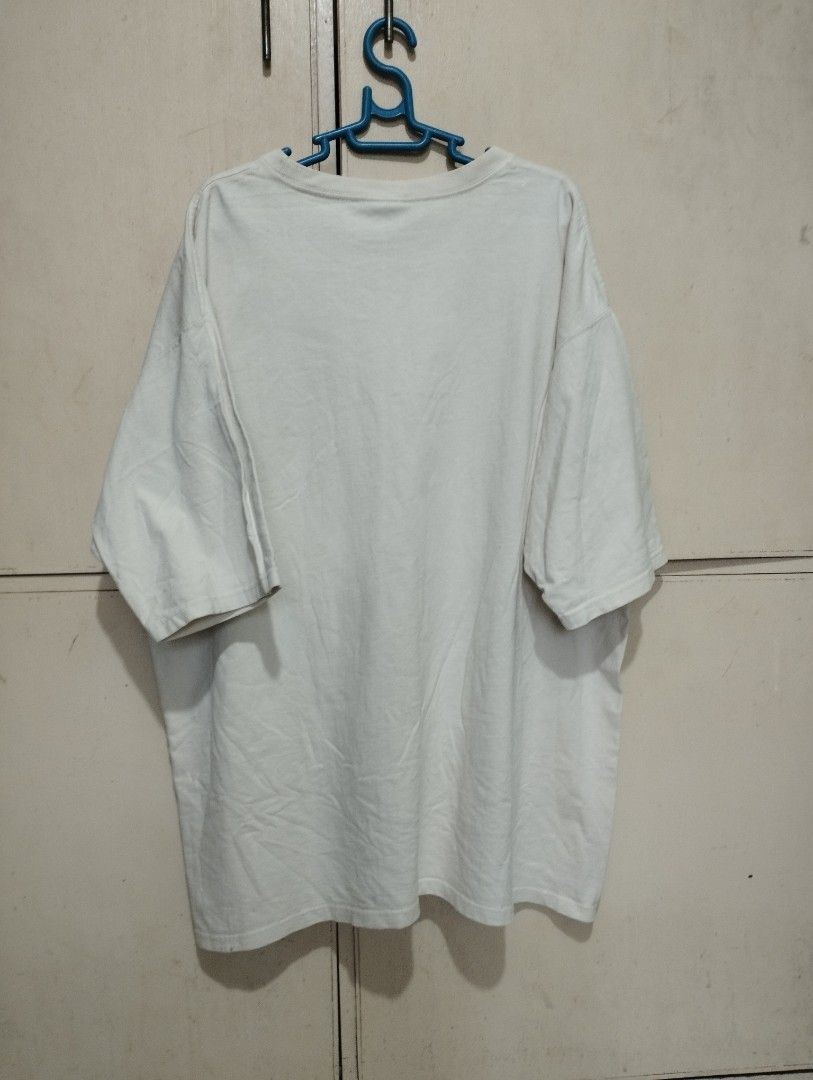 Oversized Goodwear x niko and... (Category: Tshirts & Polo Shirts ) located in San Fernando. Submitted by nerosales (Listing ID 1469770207, Image 3). Description: Oversized Goodwear x niko and ... Made in USA width 26 inches length - 30 inches very good condition 500 pesos only SM City Pampanga Shipping: J&T Payment: Gcash NO COD NO COP NO WAYBILL FIRST .
