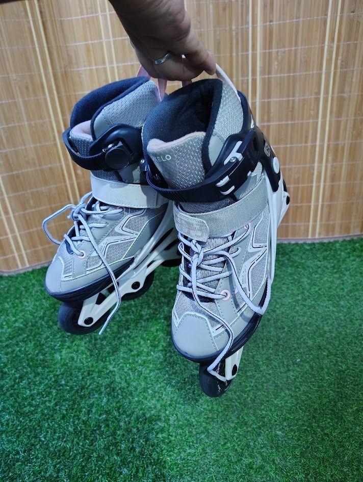 OXELO INLINE SKATES SIZE 32 TO 35 (Category: Skates, Rollerblades & Scooters) located in Dasmarinas. Submitted by k3japanstoreph (Listing ID 1469921988, Image 3). Description: OXELO INLINE SKATES SIZE 32 TO 35 Looking for inline skates for a young skater? This Oxelo pair is in like-new condition and ready for its next owner. FEATURES • Brand: Oxelo • Type: Inline skates • Size: European 32 to 35 • Foot Length: Approximately 20 to 22 centimeters •