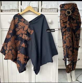 Batik, Women's Fashion, Muslimah Fashion, Baju Kurung & sets on Carousell