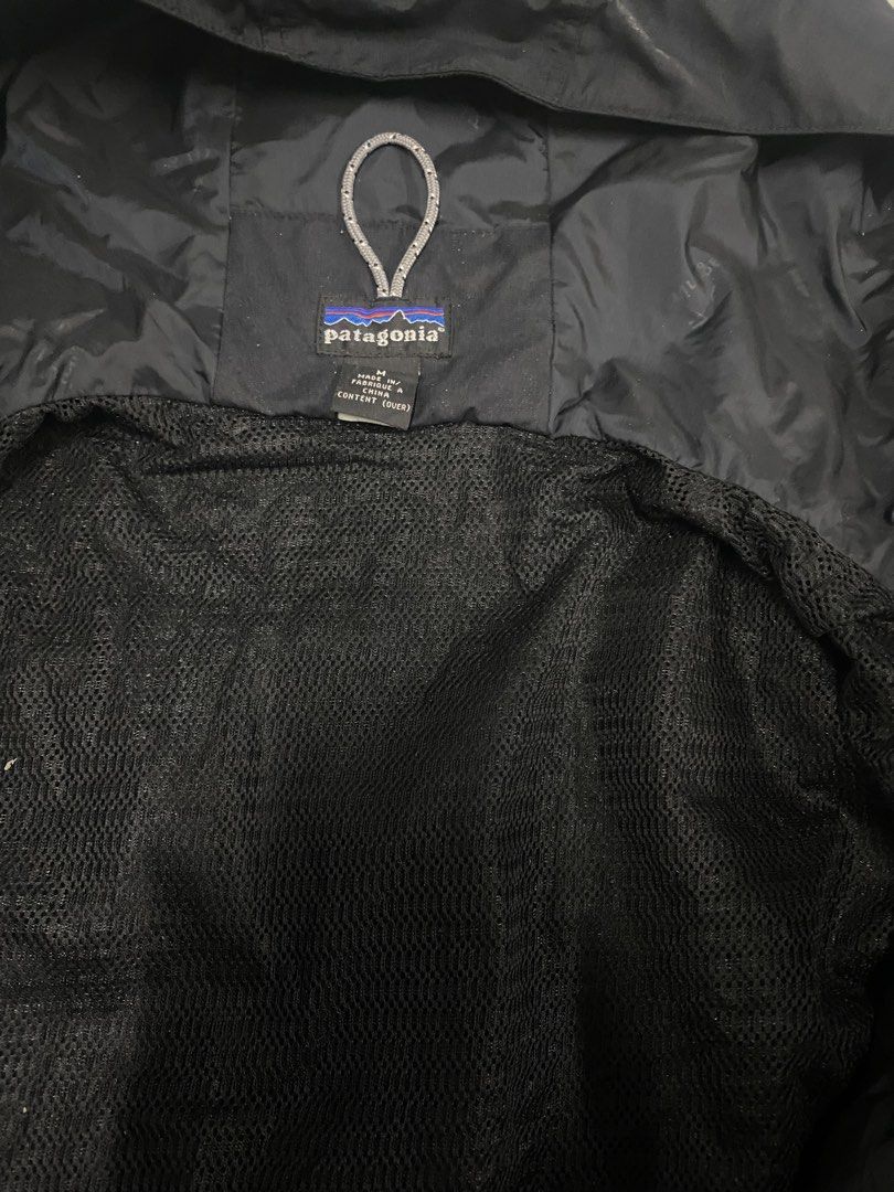 Patagonia Black Hooded Rain Jacket Size M (Category: Coats, Jackets and Outerwear) located in Santa Maria. Submitted by saintarchive316 (Listing ID 1469944861, Image 3). Description: -Length: 31 -Width: 26 Patagonia black jacket in medium size. Mesh lining inside for breathability. Drawstring details at the collar and hem. Classic snap button front closure. Great outer layer for cooler or windy days..