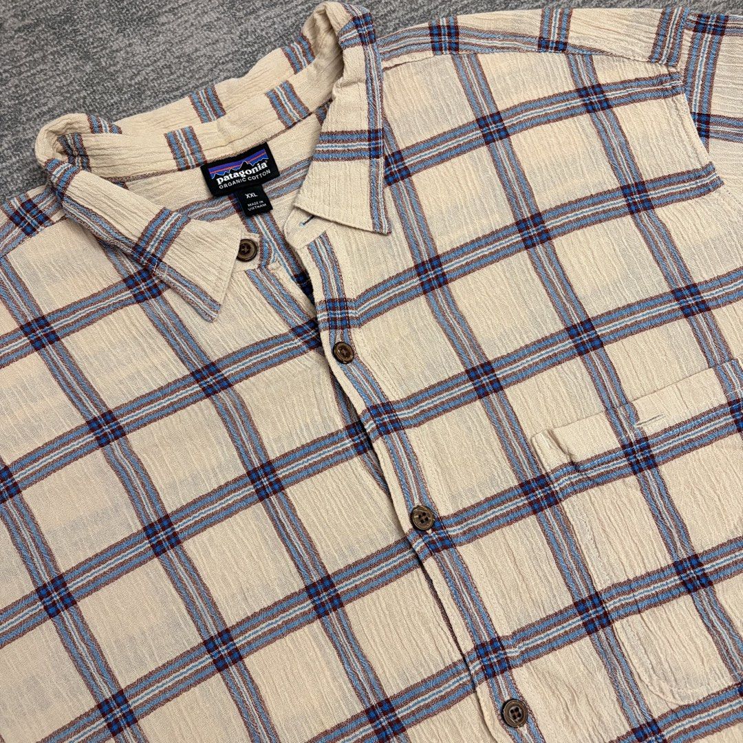 Patagonia Pattern Polo (Category: Formal Shirts) located in Batangas. Submitted by bermudaph.2 (Listing ID 1469799534, Image 2). Description: .