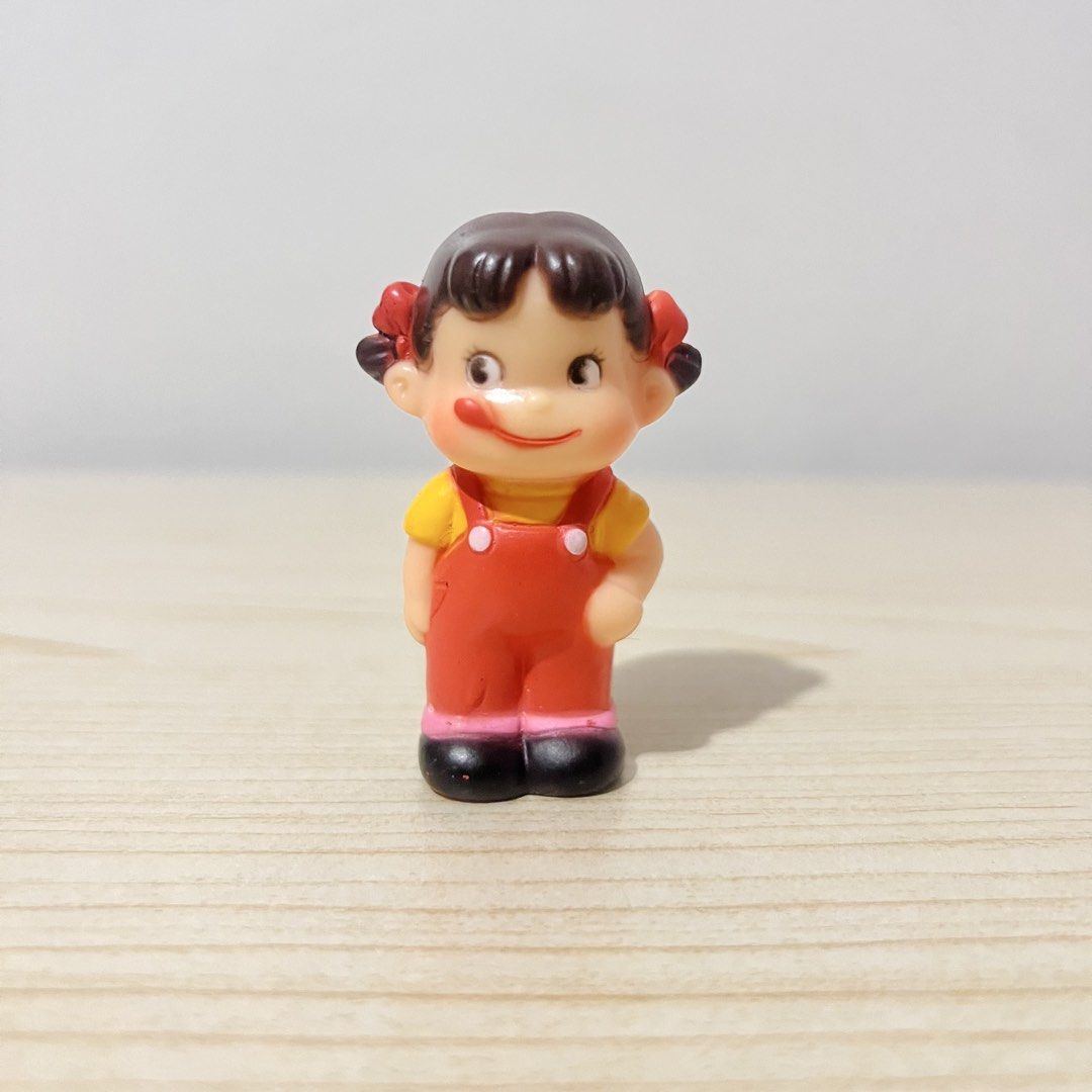 Peko Soft Vinyl Finger Puppet height: 6cm - Php 100 NOTE: w/ paint chips (Category: Character Goods) located in Davao. Submitted by pandorastoybox (Listing ID 1469897380, Image 1). Description: Peko Soft Vinyl Finger Puppet height: 6cm - Php 100 NOTE: w/ paint chips .