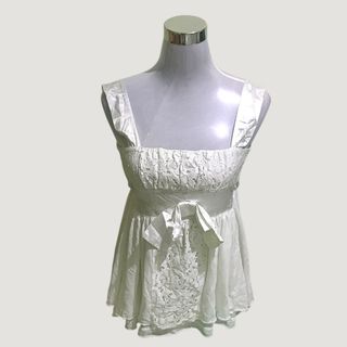(Category: ) located in . Submitted by lecoquettethrift (Listing ID 1469928375, Image 1). Description: .