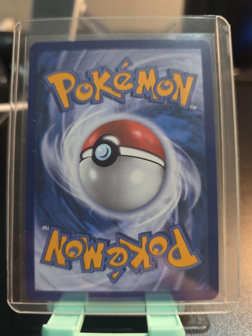 Pikachu 58/102 Classic Collection, Toys & Collectibles, Trading Cards ...