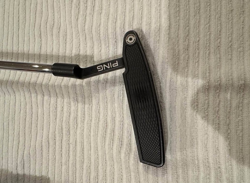 Ping Vault Anser 2 34” Black w/ Super Stroke Pistol 2.0 (Category: Golf) located in San Juan. Submitted by docpratty (Listing ID 1469836436, Image 3). Description: Used this putter for about a year, but I’m switching to a mallet. Classic Anser 2 with beautiful milling on the face. Upgraded with a SuperStroke Pistol 2.0 grip. Comes with a matching Ping headcover..