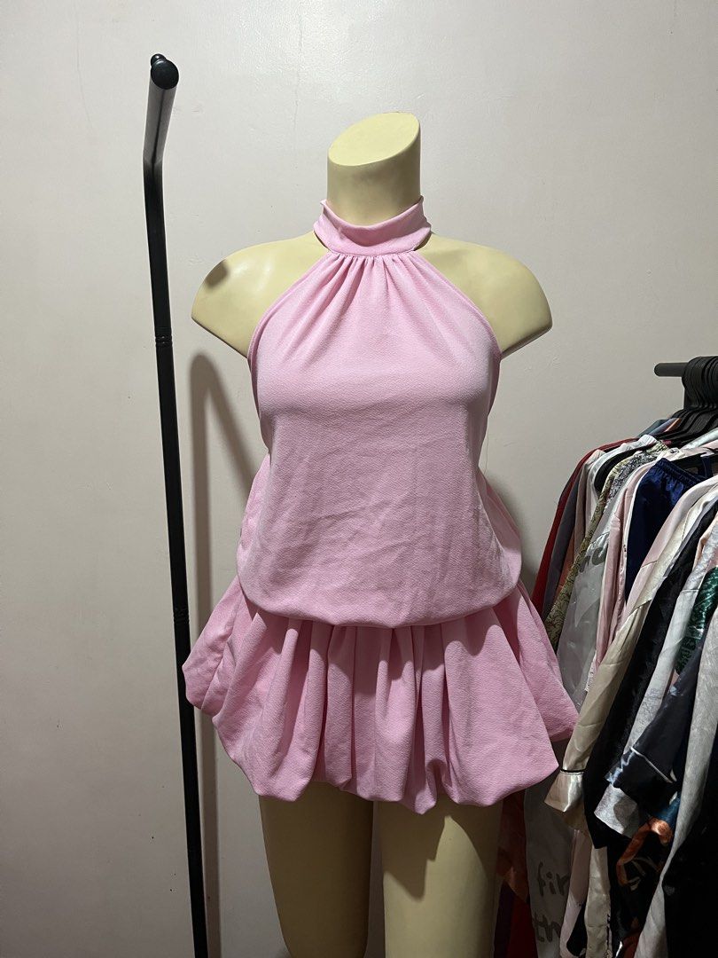 Pink Halter Dress (Category: Dresses) located in Manila. Submitted by mamamogreen69 (Listing ID 1469874716, Image 1). Description: Decluttering S-L 📍Pasig City.