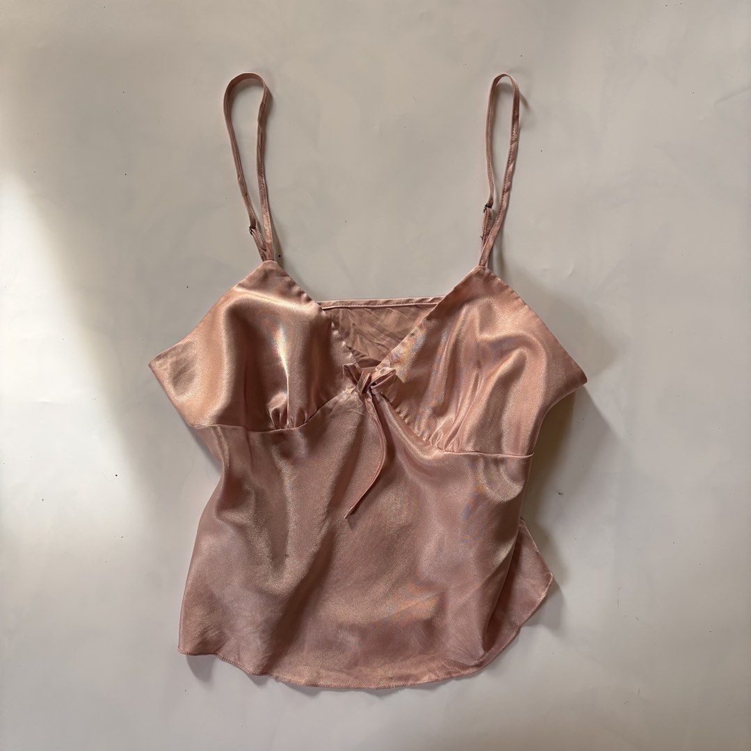Pink satin bustier top (Category: Sleeveless) located in Quezon City. Submitted by kaelian_couture (Listing ID 1469862884, Image 1). Description: .