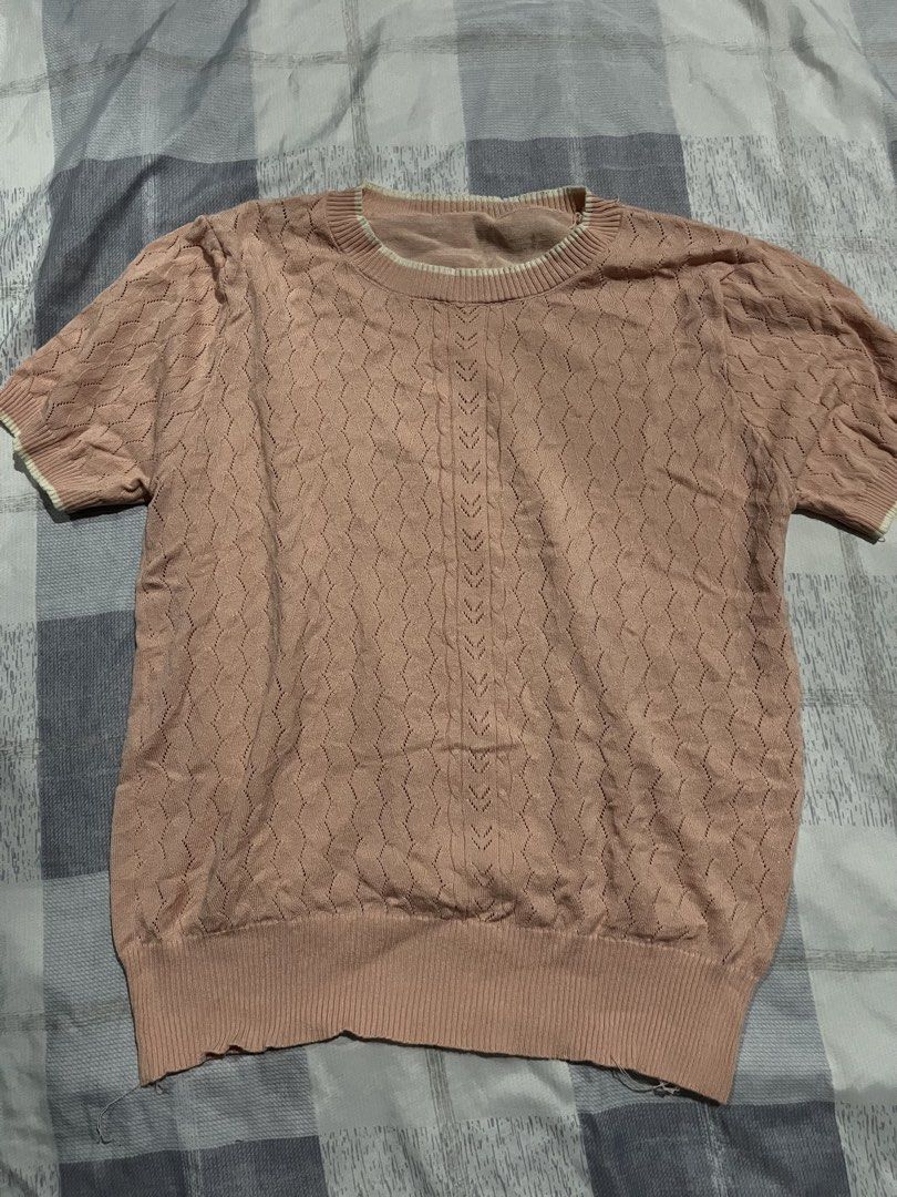Pink Short Sleeve Knit Top with Textured Pattern (Category: Blouses) located in Legazpi City. Submitted by chynnunez (Listing ID 1469877934, Image 1). Description: - Color: Dusty pink - Style: Short-sleeve knit top with textured chevron pattern and center cable knit stripe - Details: Contrast ribbed trim on crew neckline and sleeve cuffs - Fit: Soft, stretchy fabric for all-day comfort - Versatility: Easy to match with jeans or skirts.