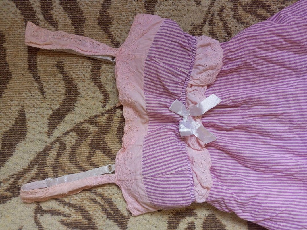pink striped babydoll top (Category: Sleeveless) located in San Pedro. Submitted by vishavriksha (Listing ID 1469893608, Image 3). Description: 𝗺𝗶𝗻𝗲 : ₱189 ‎𝗴𝗿𝗮𝗯 : ₱239 ‎𝗹𝗼𝗰𝗸 : ₱339 (au) ‎ ‎ ‎༝ size xs to small ‎༝ padded.