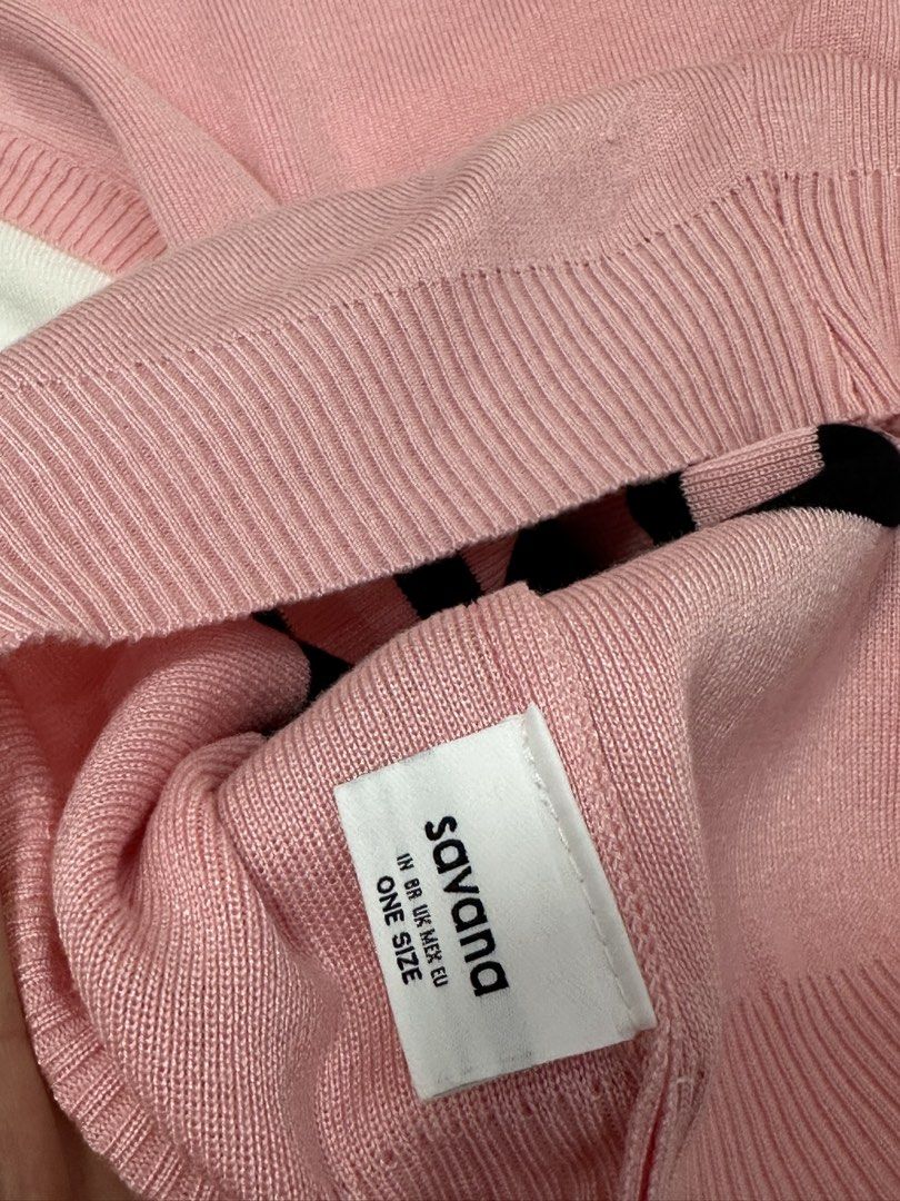 Pink White Black Knit Top (Category: Blouses) located in Caloocan City. Submitted by style.haven (Listing ID 1469897820, Image 2). Description: ✨Only washed never worn. Stored in closet. No damage Stretchable up to semi M size .