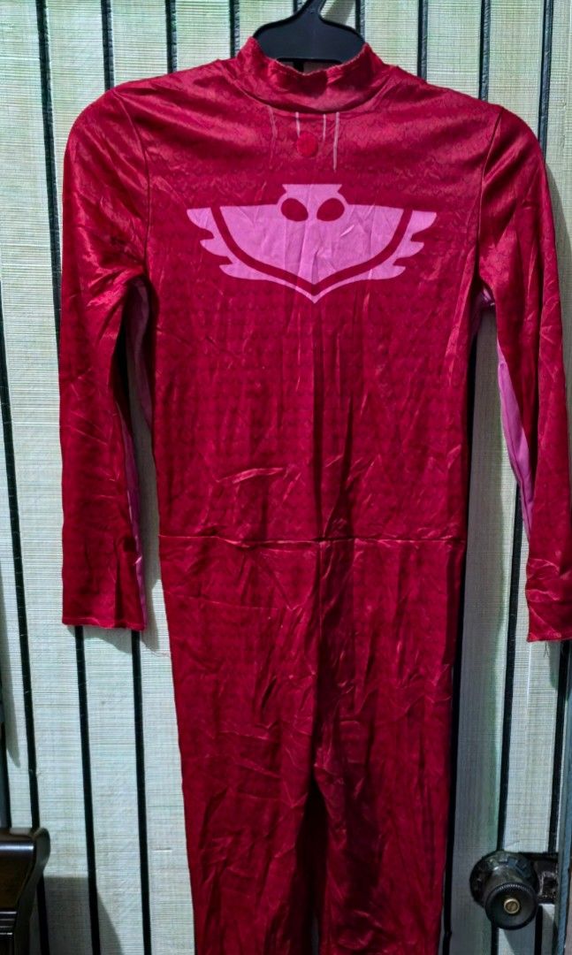 PJ Mask suit 4-6 y/o (Category: Babies & Kids Fashion) located in Pasig City. Submitted by dolliesandpastels (Listing ID 1469894720, Image 3). Description: Suit only, no mask Needs wash and ironing 4-6 y/op.
