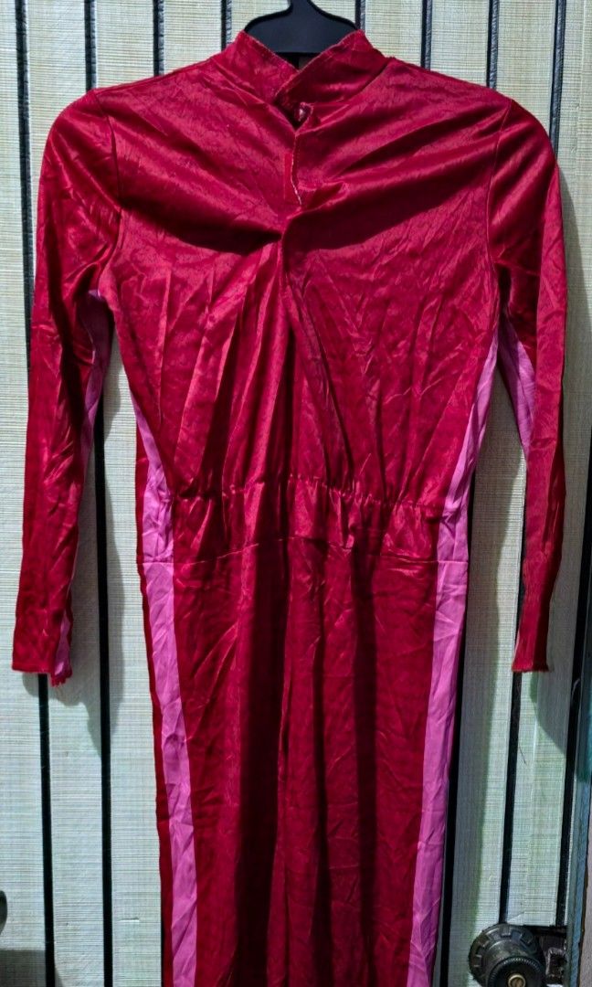 PJ Mask suit 4-6 y/o (Category: Babies & Kids Fashion) located in Pasig City. Submitted by dolliesandpastels (Listing ID 1469894720, Image 2). Description: Suit only, no mask Needs wash and ironing 4-6 y/op.