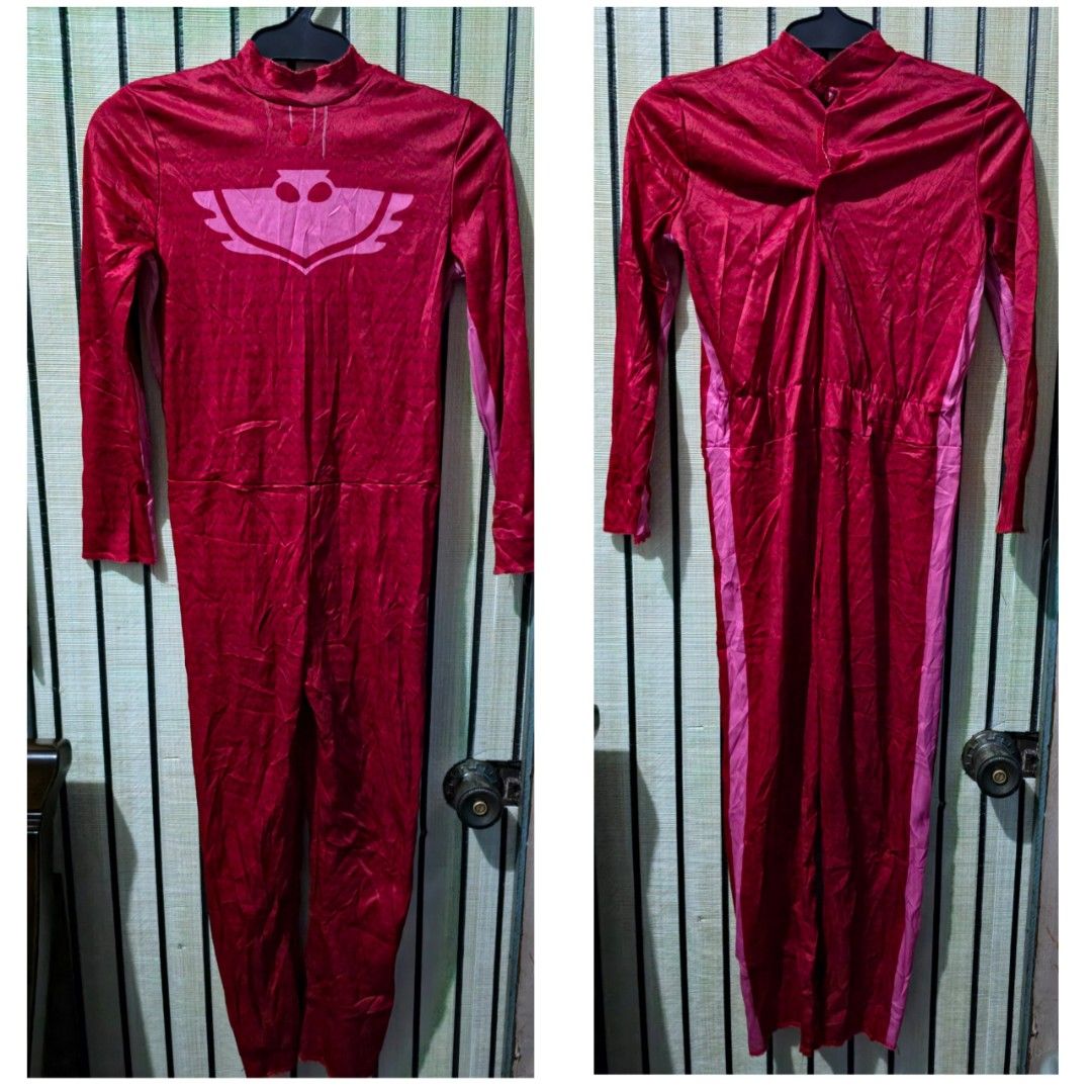 PJ Mask suit 4-6 y/o (Category: Babies & Kids Fashion) located in Pasig City. Submitted by dolliesandpastels (Listing ID 1469894720, Image 1). Description: Suit only, no mask Needs wash and ironing 4-6 y/op.
