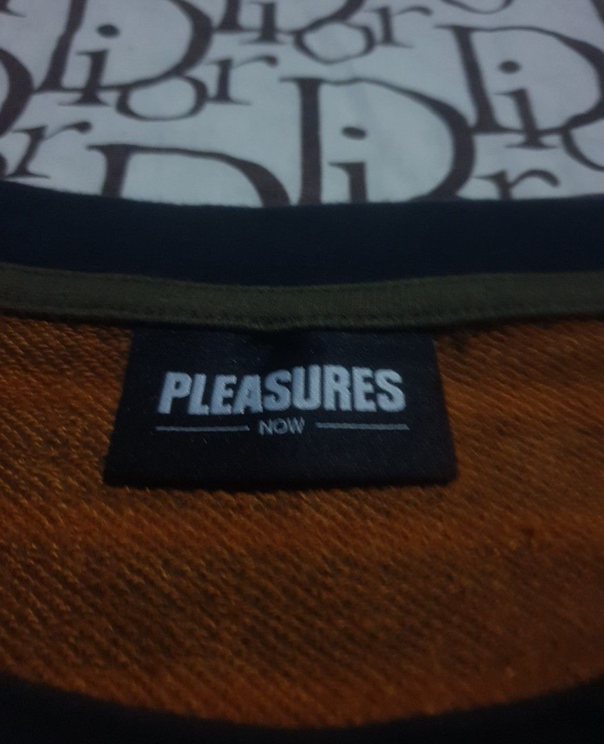 Pleasures stripe tshirt (Category: Tshirts & Polo Shirts ) located in San Fernando. Submitted by retro.district. (Listing ID 1469898157, Image 3). Description: - Pleasures stripe tshirt - Size: Large(21x27) - Condition: Excellent - No issue - Color Rate: 9.5/10.