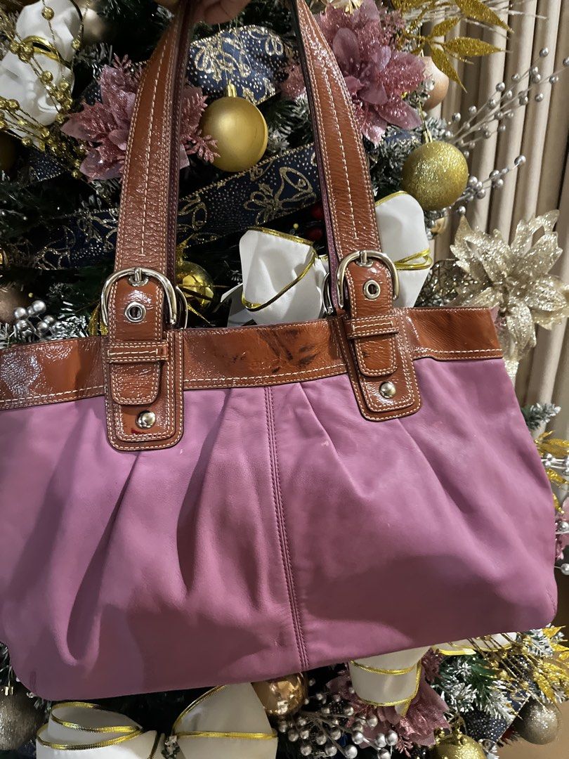 PLEATED SOHO (Category: Shoulder Bags) located in Butuan. Submitted by darlingdressco. (Listing ID 1469886631, Image 1). Description: .
