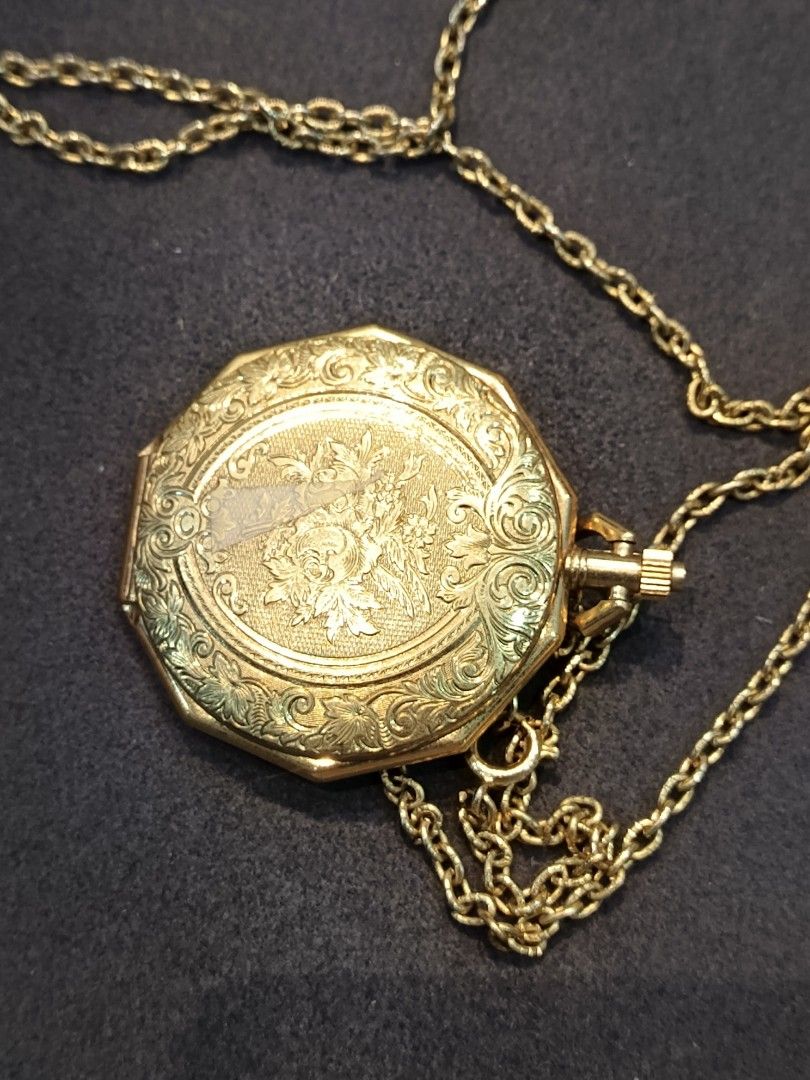Pocket watch LordEton (Category: Handkerchief & Pocket Squares) located in Quezon City. Submitted by cyrus_0918.sept (Listing ID 1469809128, Image 3). Description: .
