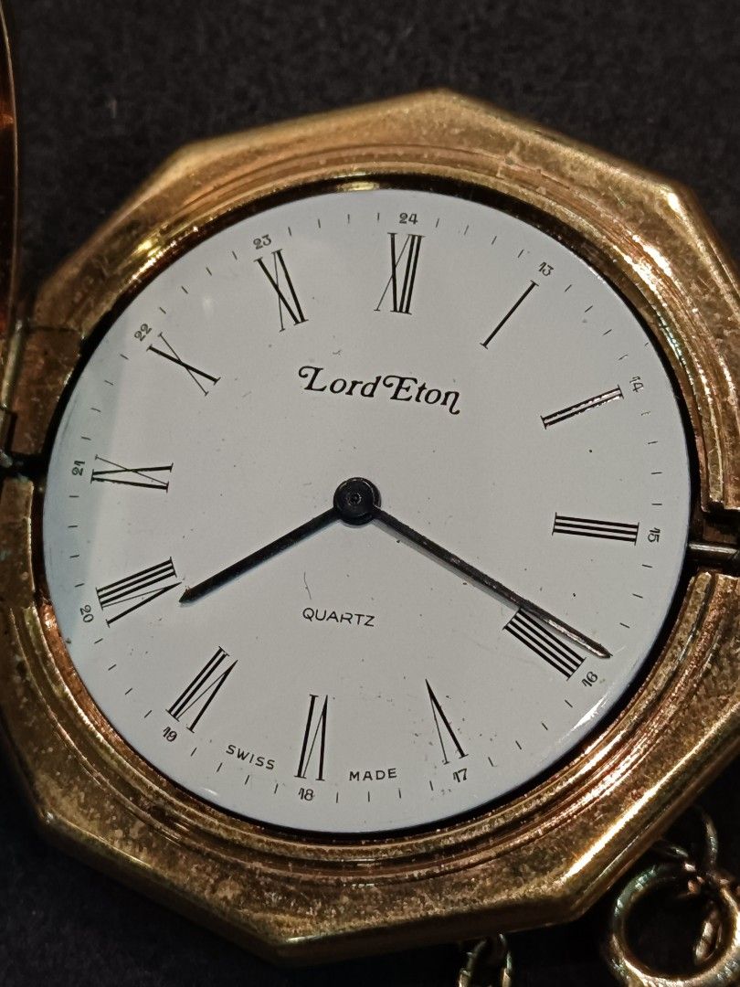Pocket watch LordEton (Category: Handkerchief & Pocket Squares) located in Quezon City. Submitted by cyrus_0918.sept (Listing ID 1469809128, Image 1). Description: .