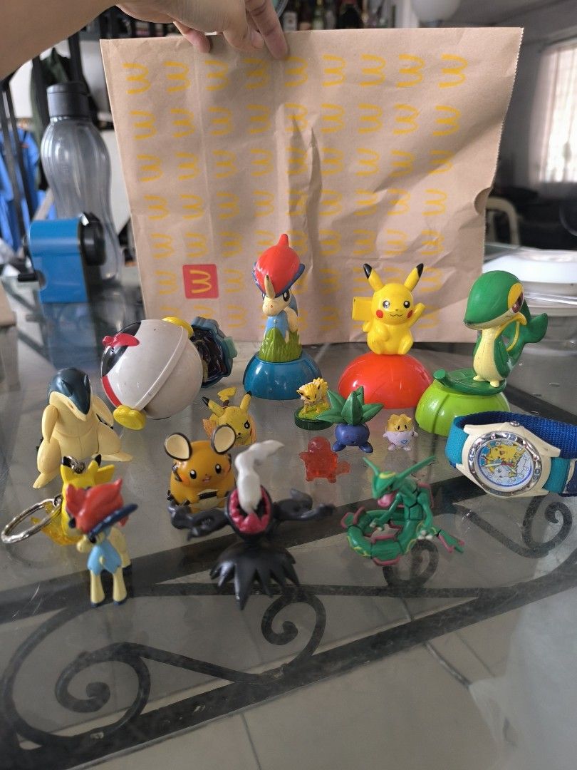 Pokemon figures random assorted bundle (Category: Figurines & Statues) located in Manila. Submitted by lianlim.mail (Listing ID 1469829485, Image 1). Description: Pokemon figures random assorted bundle take all what you see is what you get.