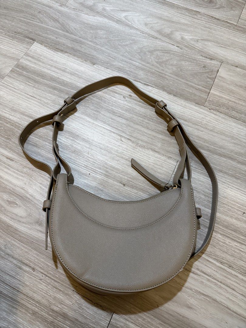 Polène Numéro Dix shoulder bag (Category: Luxury Bags & Wallets) located in Taguig. Submitted by thesocialthrift (Listing ID 1469796146, Image 2). Description: For sale Polène Numéro Dix crescent shoulder bag no inclusion no flaws .