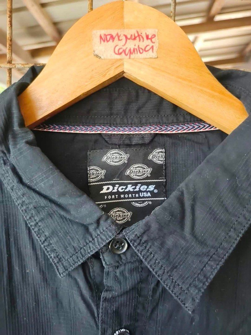 Polo Dickies with Patch (Category: Tshirts & Polo Shirts ) located in Alaminos. Submitted by thriftings625 (Listing ID 1469938147, Image 3). Description: Size: Large No issue Excellent condition No pinholes, no stains, no discoloration Color rate: 9.5/10 black na black.