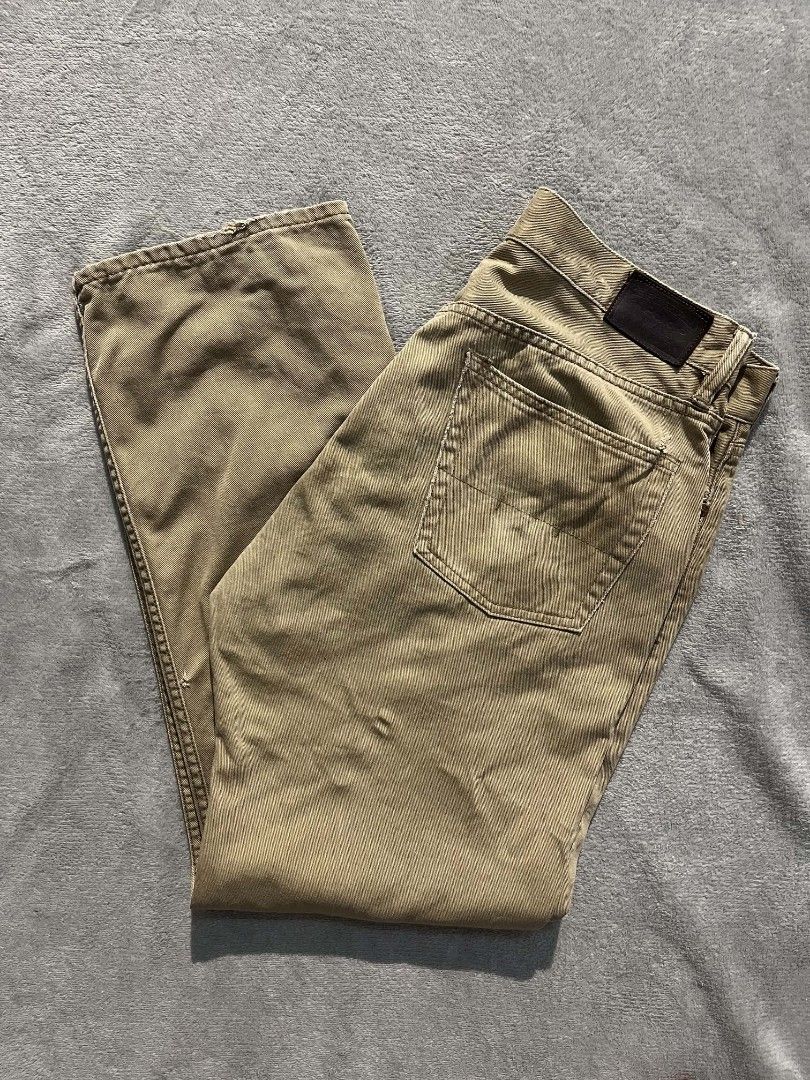 Polo Ralph Lauren Classic 867 jeans (Category: Chinos) located in Manila. Submitted by zenwind_3cdc42 (Listing ID 1469767337, Image 1). Description: Polo Ralph Lauren Classic 867 • Guaranteed authentic • No issue • Ship thru j&t • Details on pic.