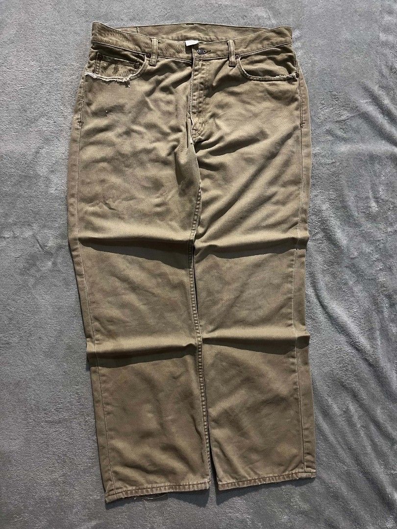 Polo Ralph Lauren Classic 867 jeans (Category: Chinos) located in Manila. Submitted by zenwind_3cdc42 (Listing ID 1469767337, Image 3). Description: Polo Ralph Lauren Classic 867 • Guaranteed authentic • No issue • Ship thru j&t • Details on pic.