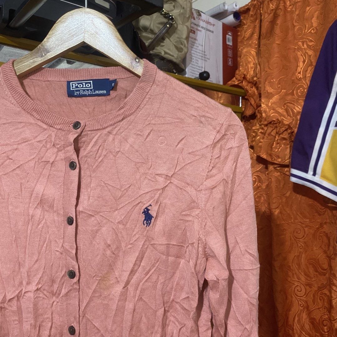 Polo Ralph Lauren Rose Pink Button-Up Cardigans (Category: Coats, Jackets and Outerwear) located in Manila. Submitted by 4114thrifts.ph (Listing ID 1469877553, Image 2). Description: Item Name: Polo Ralph Lauren Rose Pink Button-Up Cardigans (Details) • Size: Small on tag • Dimes: 20x23 • Color Rate: 9.3/10 • Issue/s: Light Stain (See Photo) Mine: 500 + Shipping Fee 📥 Dasmariñas City, Cavite, 4114📍.
