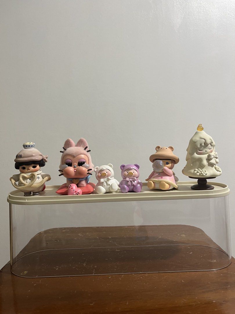 POP MART SALE (Category: Designer & Blind Box Toys) located in Paranaque City. Submitted by lmbss (Listing ID 1469912077, Image 1). Description: - 500 each popmart 100 for each lulu pig -All comes with box, foil and card - Crybaby , Pucky , LuLu pigs.