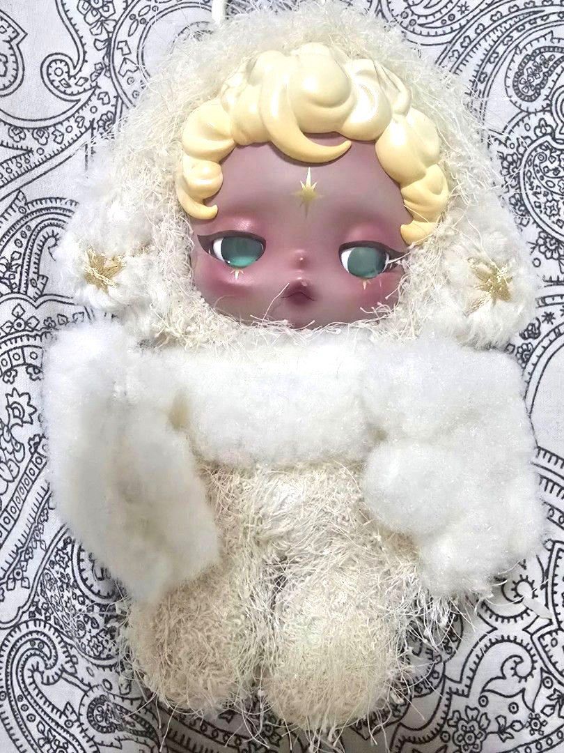 Pop Mart Skullpanda You Found Me-Sandman (Category: Plushies & Soft Toys) located in Las Pinas. Submitted by Freshops (Listing ID 1469796670, Image 2). Description: orig srp: 1,400 jnt,lalamove gcash doll only Issue: paint chip in lips (see pic) with freebie no low ballers buy more for discount.