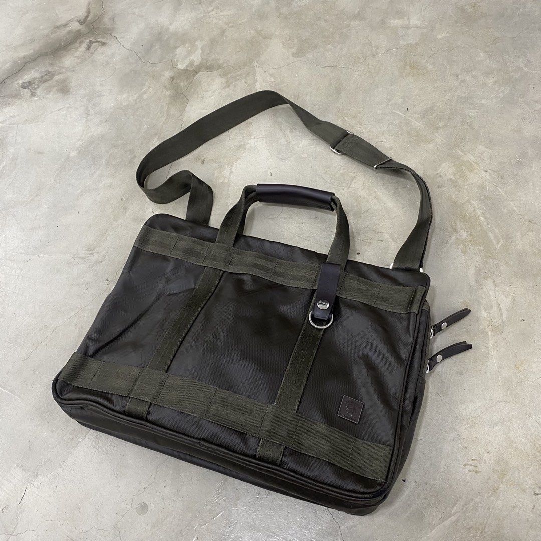 Porter 2-Way Briefcase (Category: Briefcases) located in Baliuag. Submitted by n2s01 (Listing ID 1469881891, Image 2). Description: Porter International 2- Way Briefcase Verygood condition 9.5/10 Rank AB Minor Sign of Usage Pm for more details Authentic .