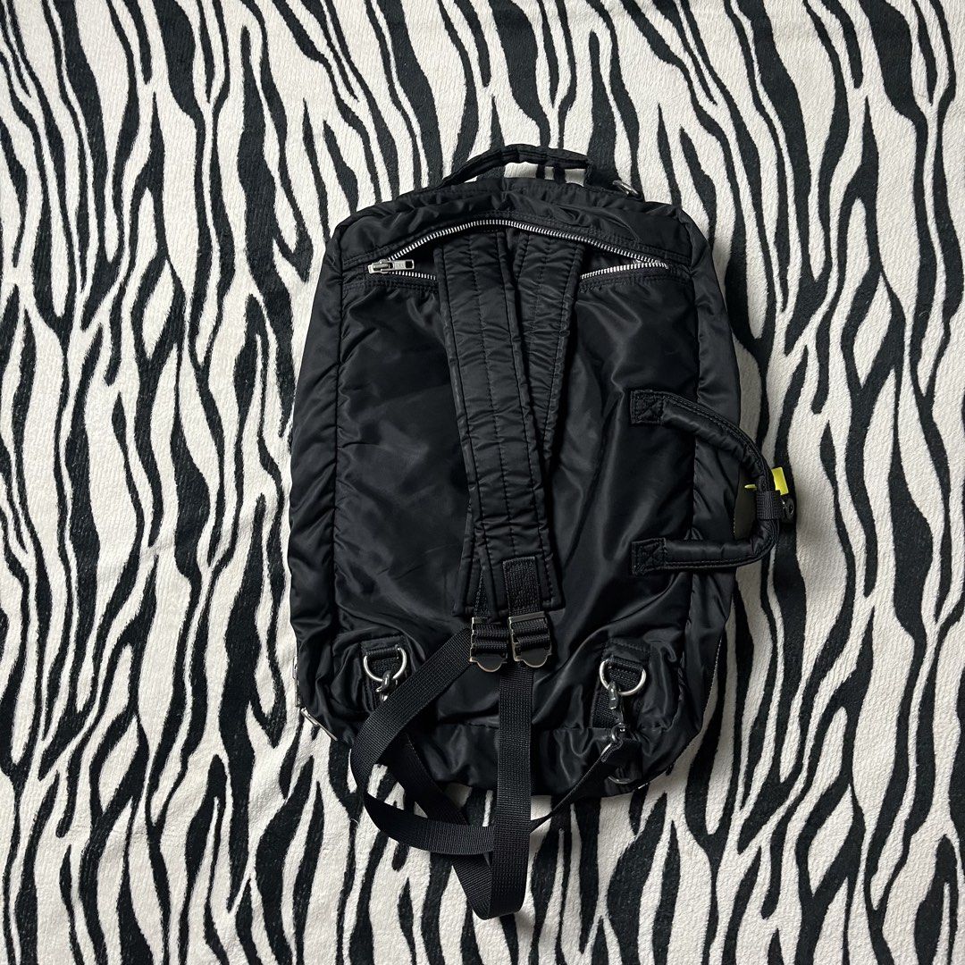 Porter 3ways bag (Category: Backpacks) located in Manila. Submitted by royaldripmanila (Listing ID 1469902284, Image 3). Description: Sign of usage W16.5 L13.