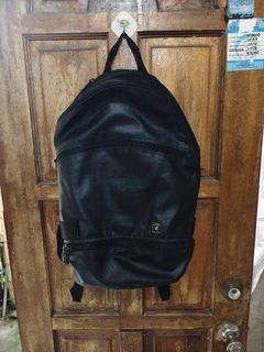 (Category: ) located in . Submitted by branded-boy0422_16 (Listing ID 1469765047, Image 1). Description: .