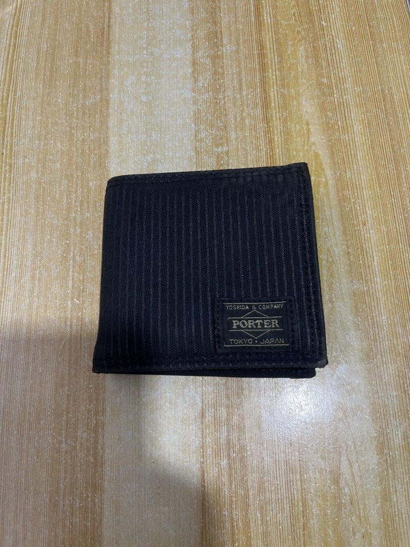 porter yoshida wallet (Category: Belt bags, Clutches and Pouches) located in Cebu City. Submitted by fierce.vincent (Listing ID 1469851247, Image 1). Description: porter yoshida wallet excellent condition 950 add sf.