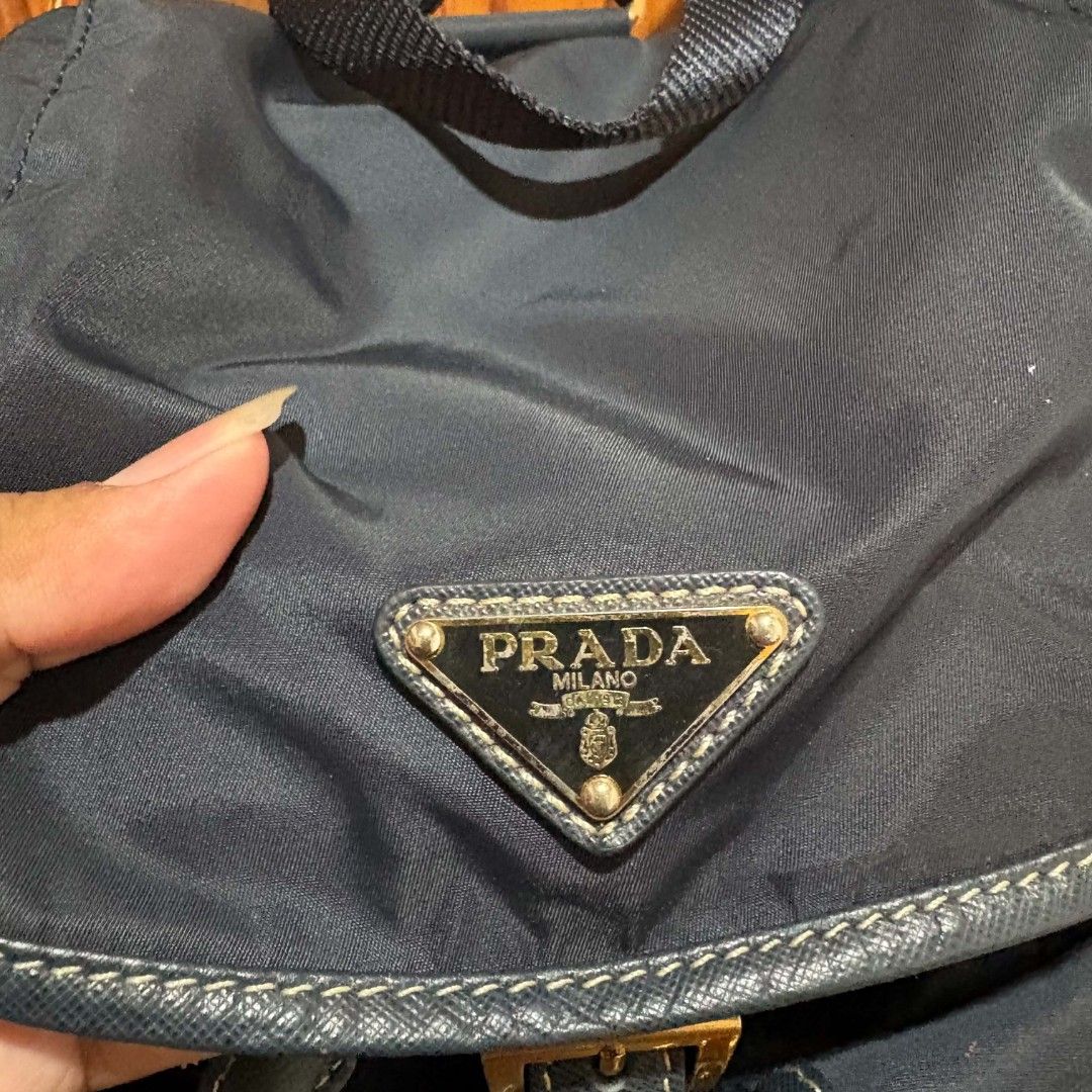 Prada backpack (Category: Backpacks) located in Carmen. Submitted by aquarius.00 (Listing ID 1469898041, Image 3). Description: lampo coded likw new.
