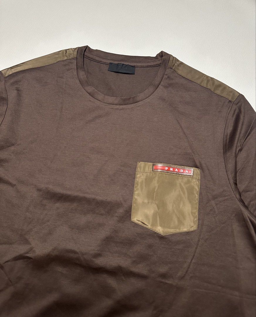 PRADA Ls (Category: Tshirts & Polo Shirts ) located in General Santos City (Dadiangas). Submitted by uragon.apparel (Listing ID 1469898903, Image 3). Description: EXCELLENT CONDITION XXL on Tag Medium Frame 21.5/28.5.