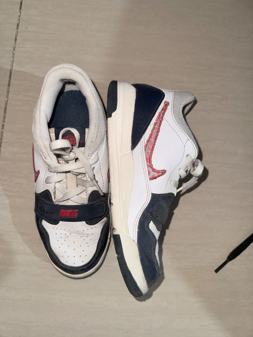 Pre loved Authentic Nike Shoes (Category: Babies & Kids Fashion) located in Pasig City. Submitted by carog20 (Listing ID 1469890348, Image 2). Description: Bundle of 3 pairs of used but not abused needs cleaning only Perfect for everyday shoes for school and play. * JORDAN LEGACY 312 Low - US 13.5C UK 13 EURO31.5 CM 19.5 * Air Jordan 1 Retro High - US 1Y UK 13.5 EURO 32 CM 20 *Nike MD Runner 2 US 12C UK 11.5 EURO 29.5 CM 18 .