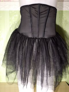(Category: ) located in . Submitted by ms.happycorsets (Listing ID 1469882243, Image 1). Description: .