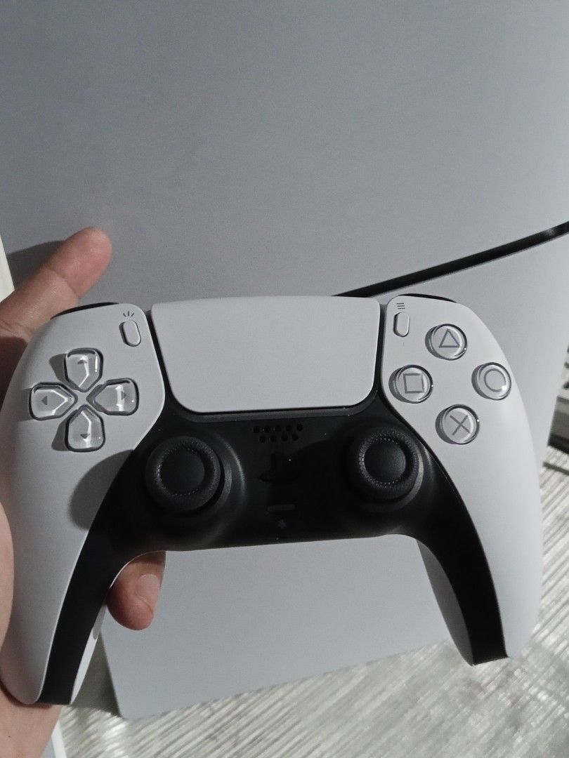 PS5 SLIM 1 TB DIGITAL LATEST MODEL MATTE (Category: PlayStation) located in Manila. Submitted by rvelilla (Listing ID 1469913436, Image 1). Description: 🎮 FOR SALE: PS5 SLIM 1TB DIGITAL EDITION 🔥 💰 PRICE: ₱26,999 Get ready for GTA 6! 🎮🔥 ✅ PS5 Slim 1TB Digital Edition ✅ Latest Matte Version ✅ Hassle-free gaming — no need to insert game discs ✅ Enjoy a wide selection of games with a PS Plus Deluxe subscription ✅ 1 Controller Included ✅ Clean c
