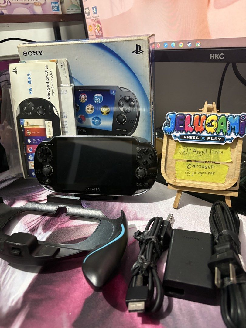 PS Vita 1000 complete (Category: PlayStation) located in Manila. Submitted by jelugamipxp (Listing ID 1469914881, Image 1). Description: PSVita 1000 Complete with Box -Charger -8gb Sd Card -Hand Grip -Manual -Box ₱6990.