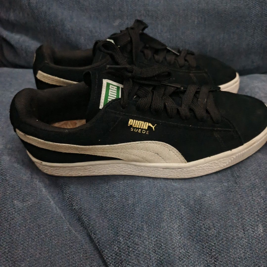 Puma Suede Classic (Category: Sneakers & Footwear) located in Urdaneta. Submitted by bernalyn25 (Listing ID 1469815610, Image 1). Description: -Puma Suede Classic -Parang bago -Size:Uk-6,Eur-39, US wn's-8.5, Cm-25.