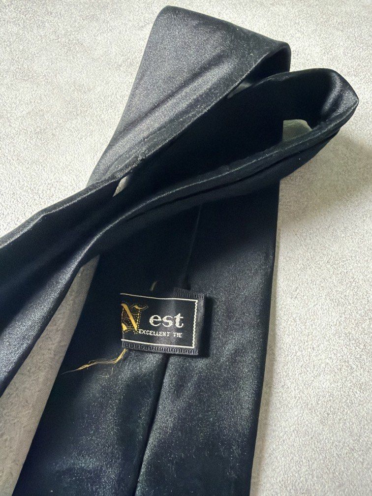 Pure Black necktie (Category: Ties) located in Pasig City. Submitted by chamoisee (Listing ID 1469823395, Image 2). Description: .