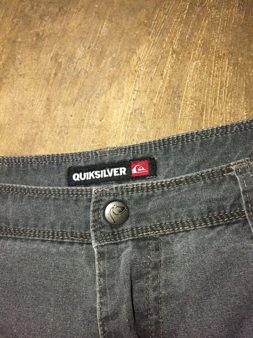 Quicksilver short (Category: Activewear) located in Calabanga. Submitted by oc_drip_ph. (Listing ID 1469827207, Image 3). Description: .
