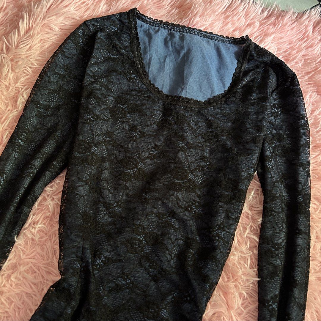 quintessential y2k lace longsleeve top (Category: Longsleeves) located in Liloan. Submitted by fairymary.ph (Listing ID 1469873640, Image 2). Description: READ BIO BEFORE BUYING✨ P180+sf medium black/blue no tag no issue .
